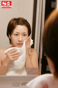 SSNI-717｜【エスワン ナンバーワンスタイル】奥田咲「「終電ないならウチ来る？」 残業後に上司の奥田さん宅にお泊り！？無防備な部屋」レビュー｜サンプル動画・評価